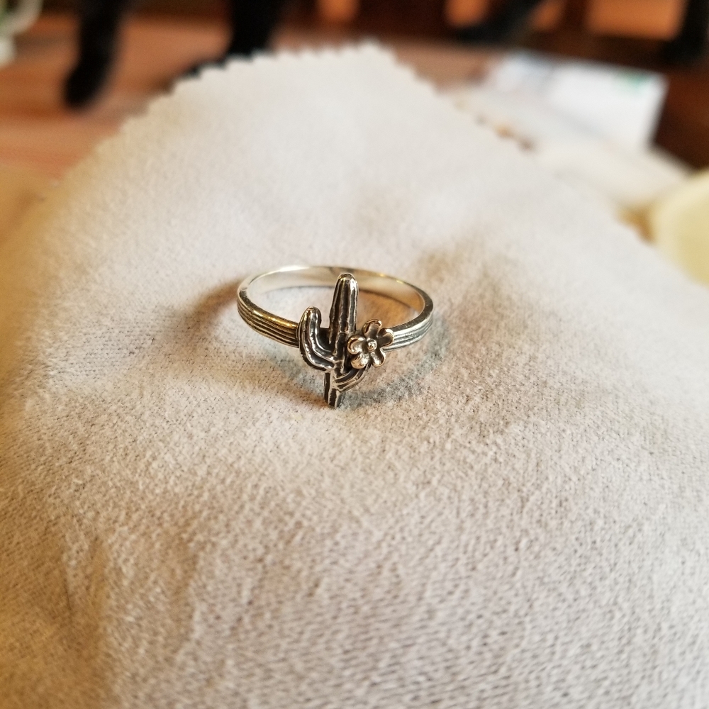 James Avery Cactus Blossom Ring